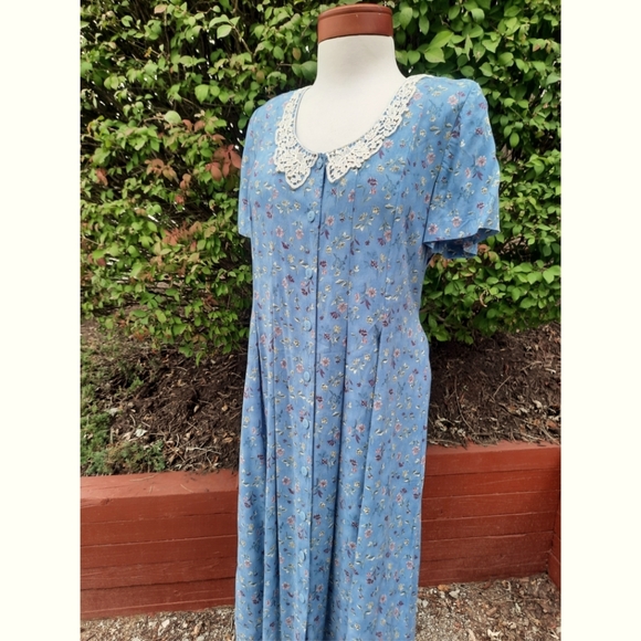 Vintage 90's Crochet Floral Button Down Midi Dress Embellished Prairie Boho - Picture 1 of 9